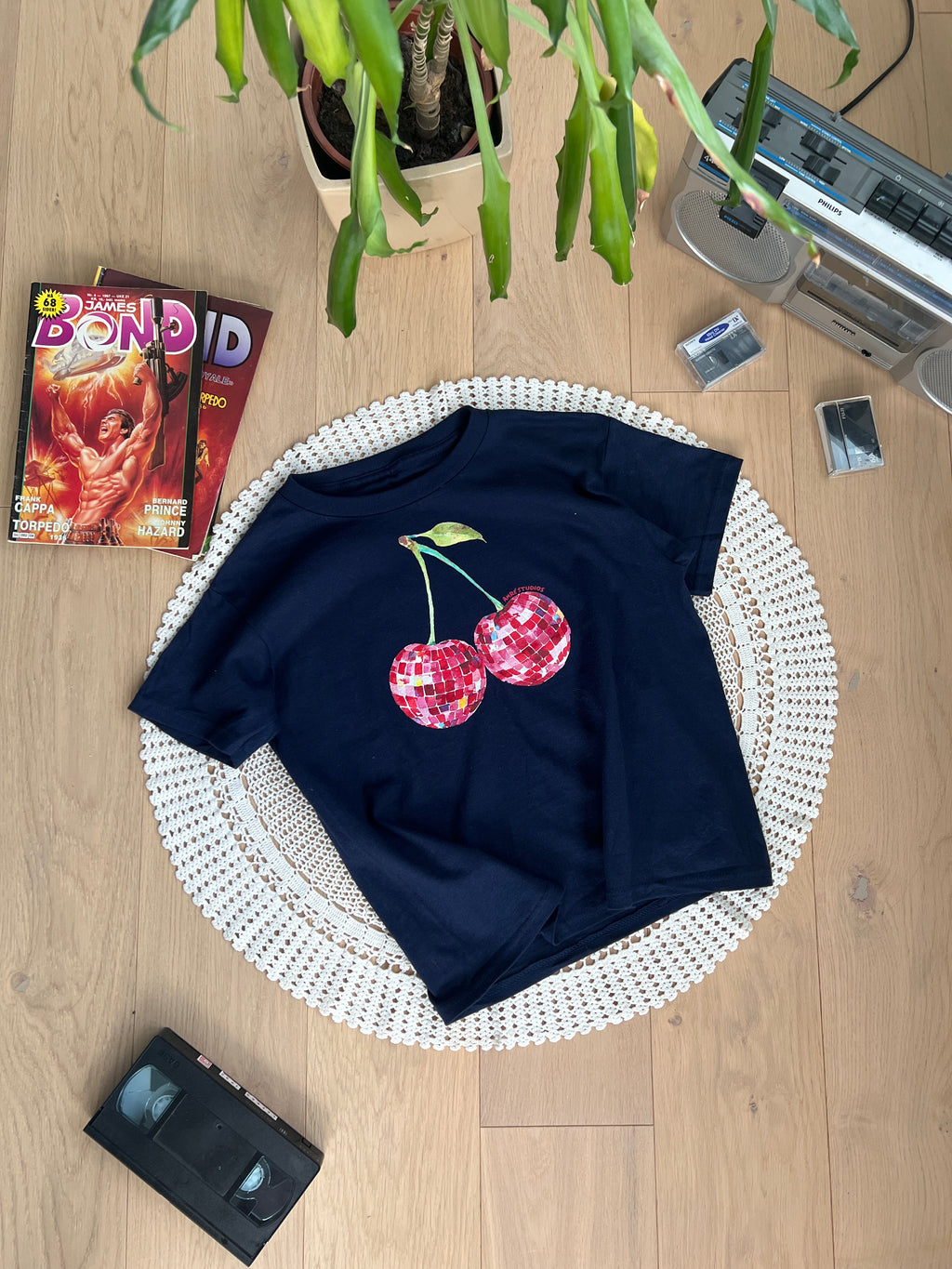 disco cherry tee
